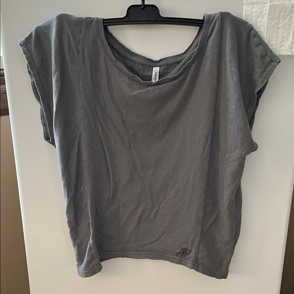 Aeropostale Gray Short Sleeve Tee